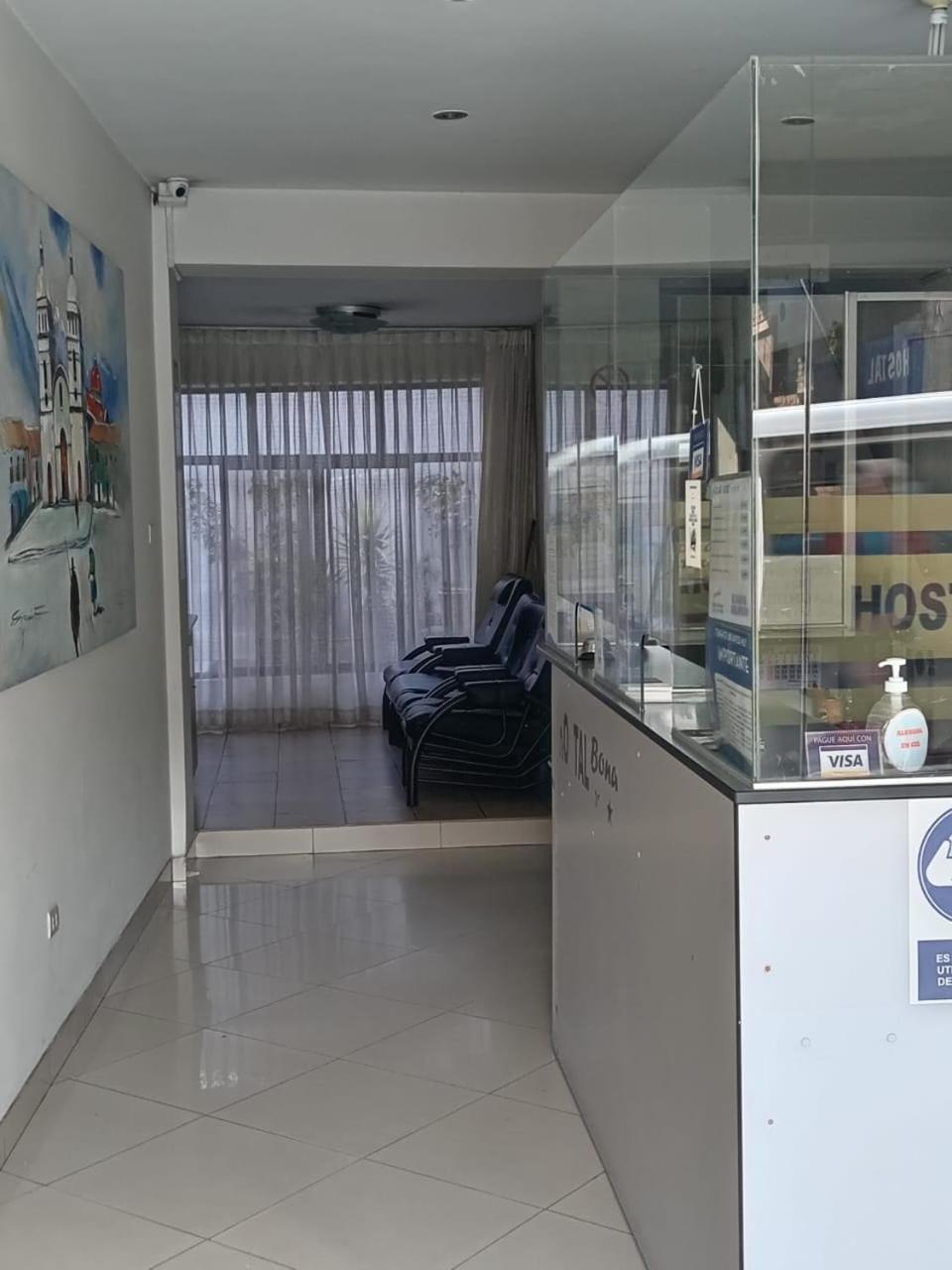 Hostal Bond Huaraz  Buitenkant foto